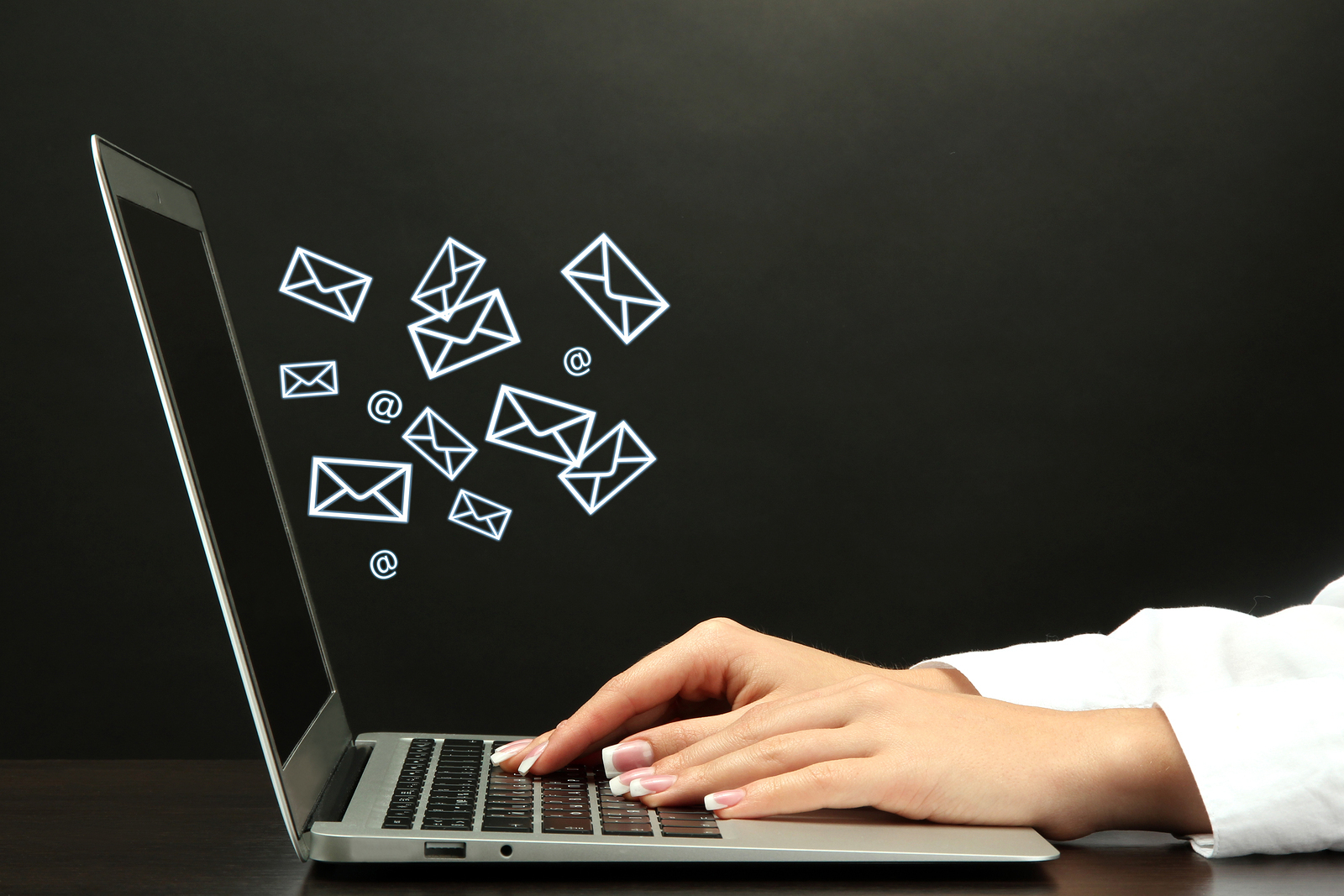 9 Email